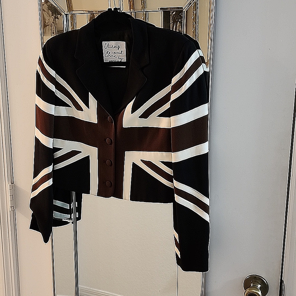 Vintage Moshimo Cheap and Chic cropped jacket size 8 USA and made in Italy